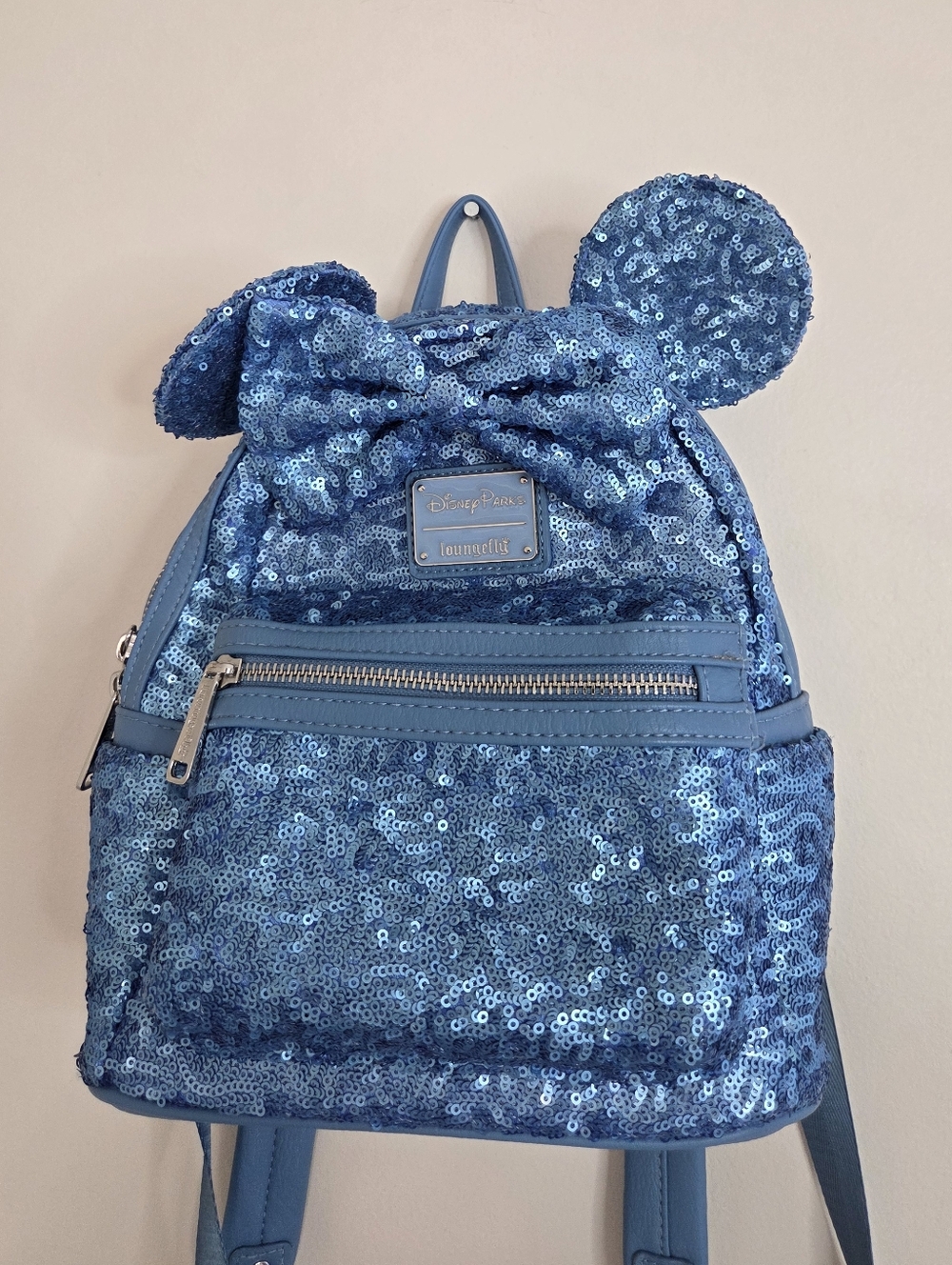 Disney Parks Loungefly Minnie Mouse Hydrangea Blue Sequin Mini Backpack - Picture 5 of 11